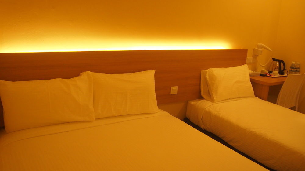 ג'ורג' טאון 118 Hotel Macalister מראה חיצוני תמונה