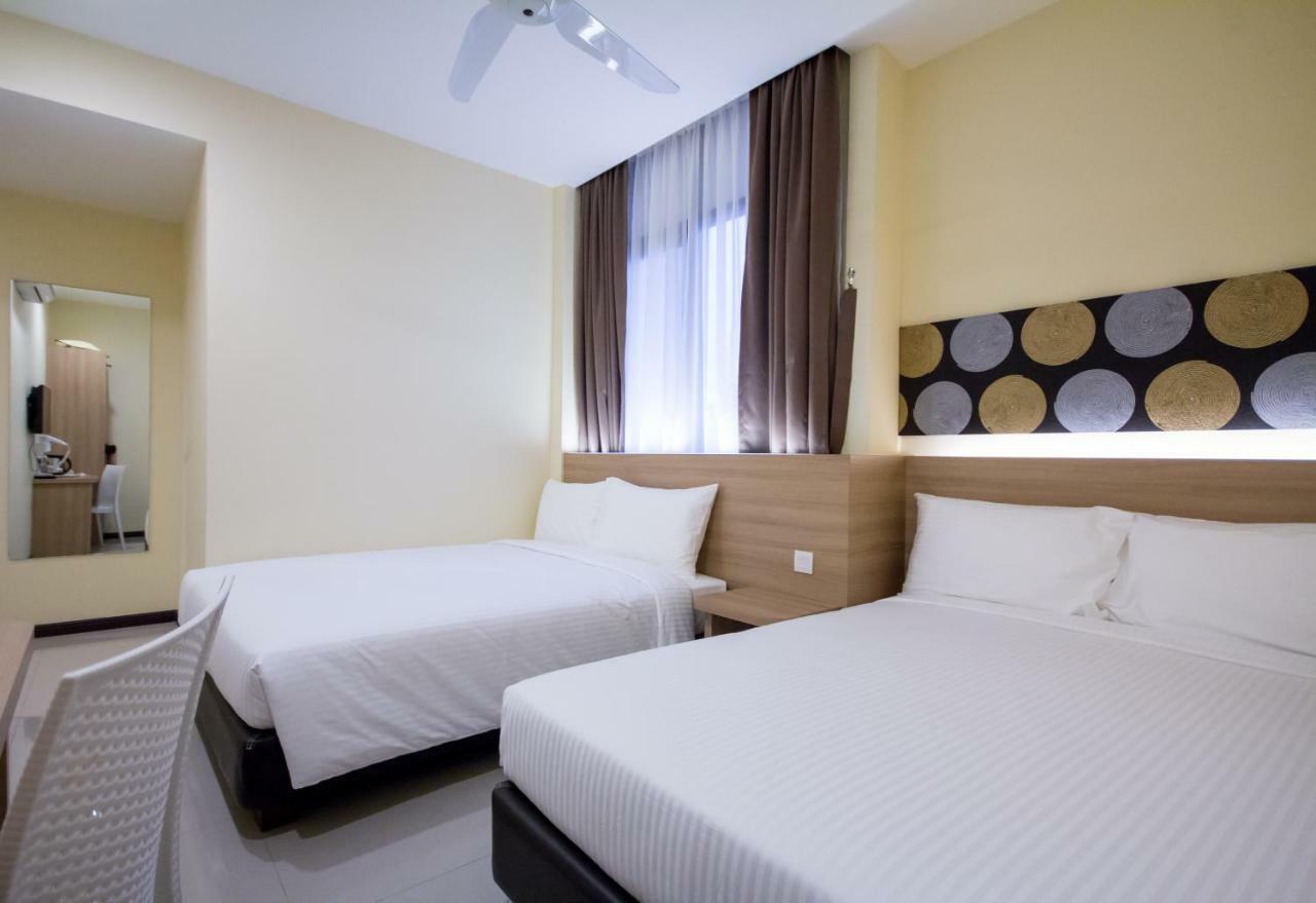 ג'ורג' טאון 118 Hotel Macalister מראה חיצוני תמונה